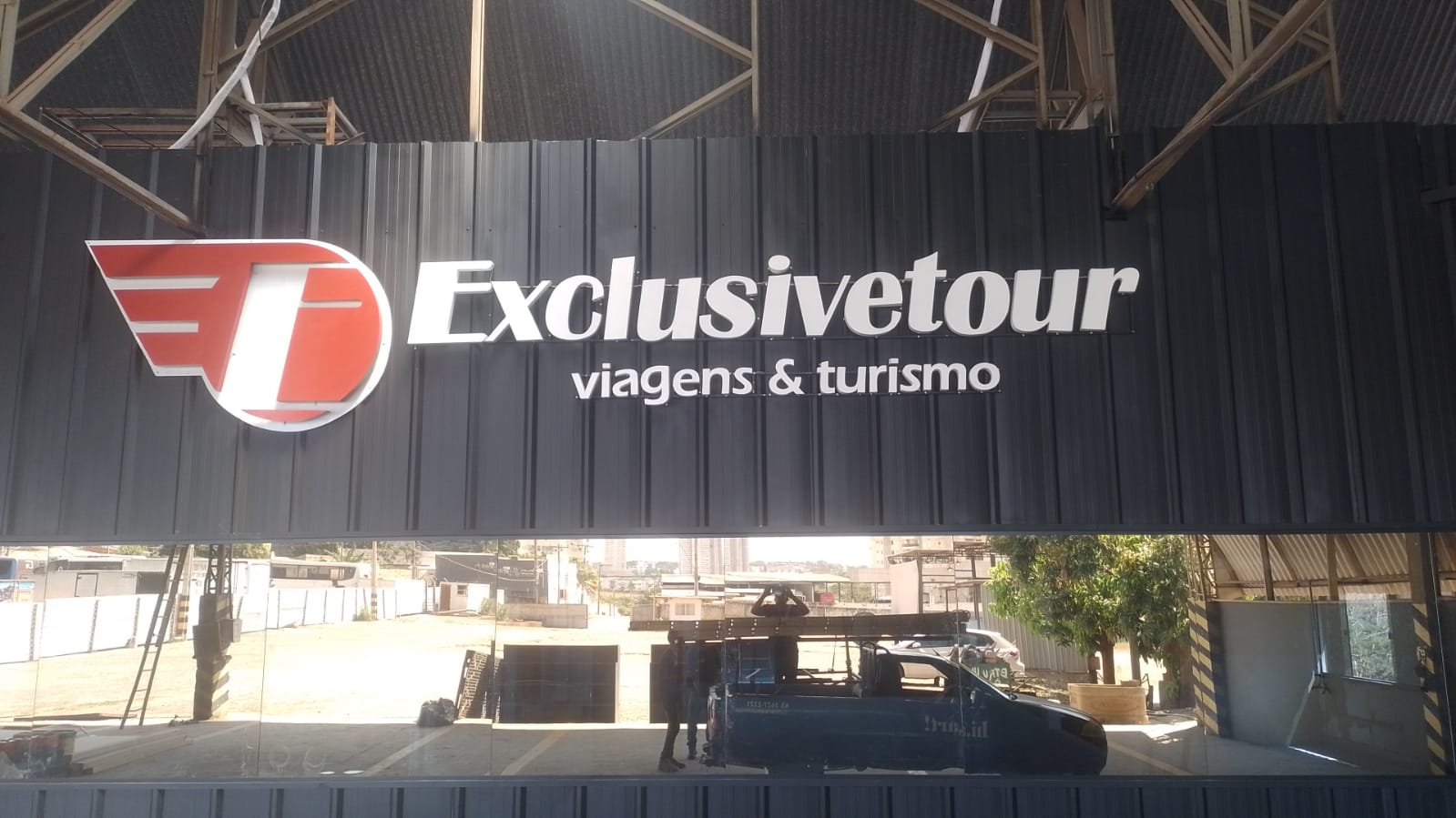 WhatsApp Image 2025-10-15 at 15.14.59.jpeg